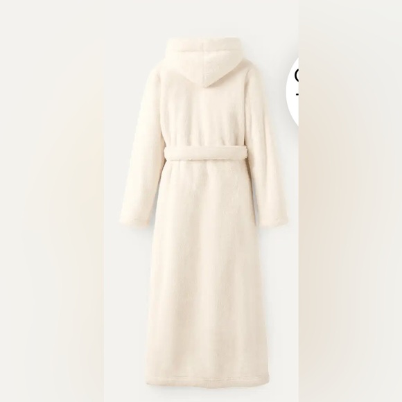 Ugg Aarti Women's Long Plush Hooded Robe Cream Pockets Size M - Picture 6 of 16